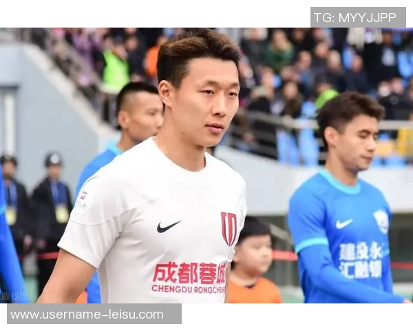 蓉城后卫李扬与海港俱乐部深入接触加盟事宜有望成行