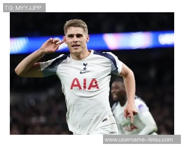 英超后卫被过次数统计内科威廉姆斯居首范戴克仅被过一次